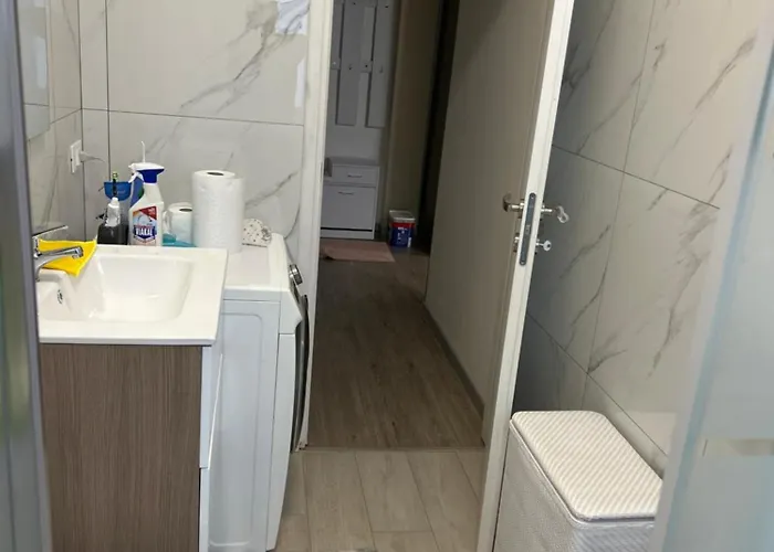 Stanza Dima Δωμάτια σε οικογενειακή κατοικία